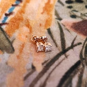 SOLD! Vintage Genuine Diamond 14k Yellow Gold Princess Cut Stud Earrings 1/4c